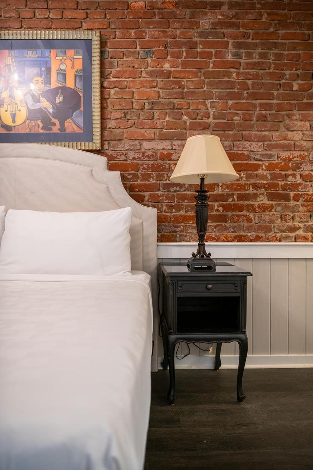 French Quarter Suites Hotel New Orleans Eksteriør billede