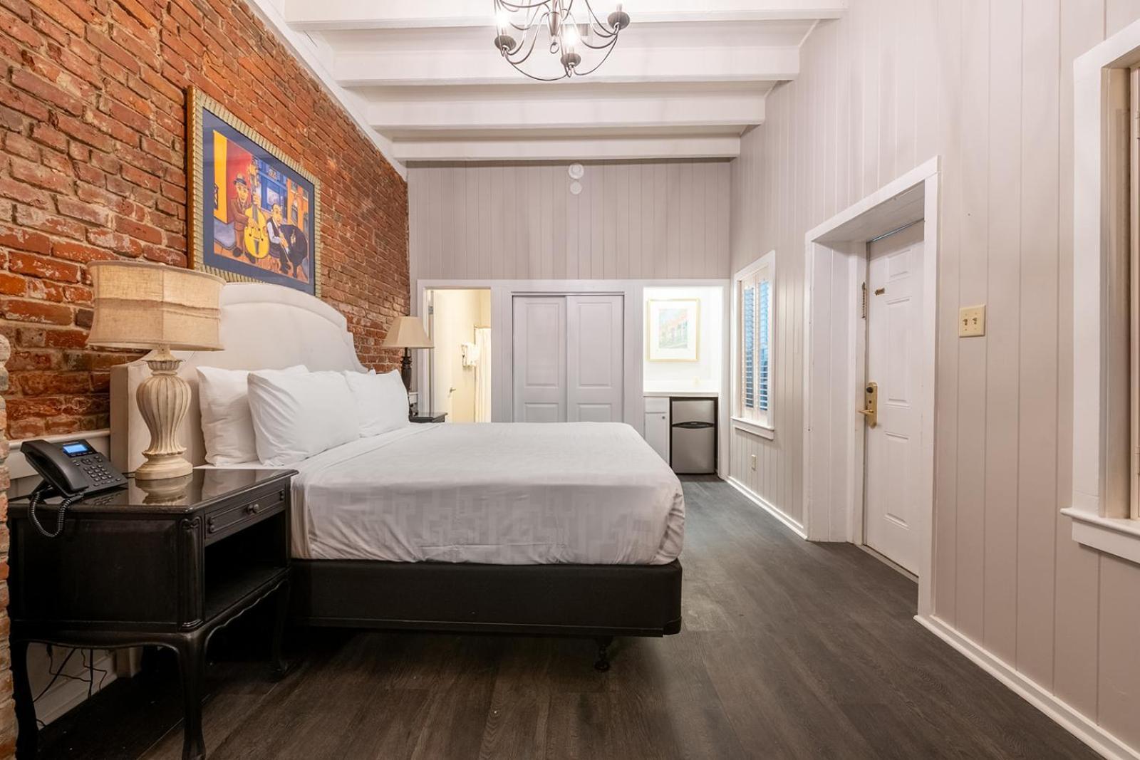 French Quarter Suites Hotel New Orleans Eksteriør billede