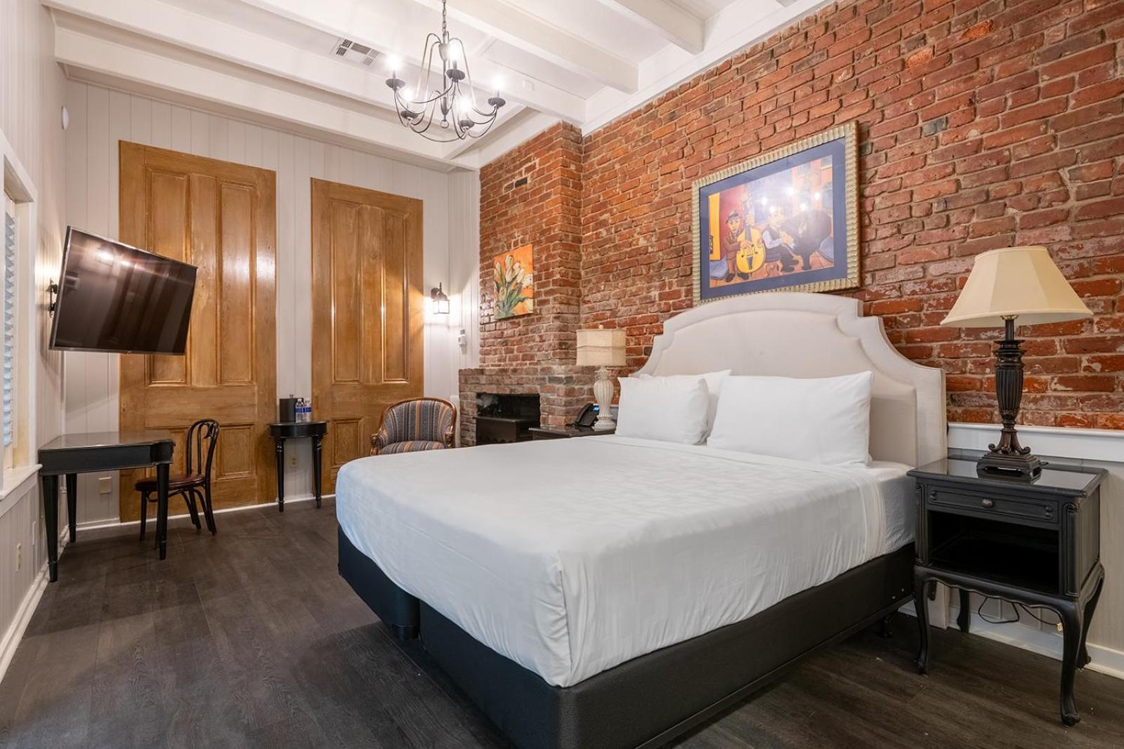 French Quarter Suites Hotel New Orleans Eksteriør billede
